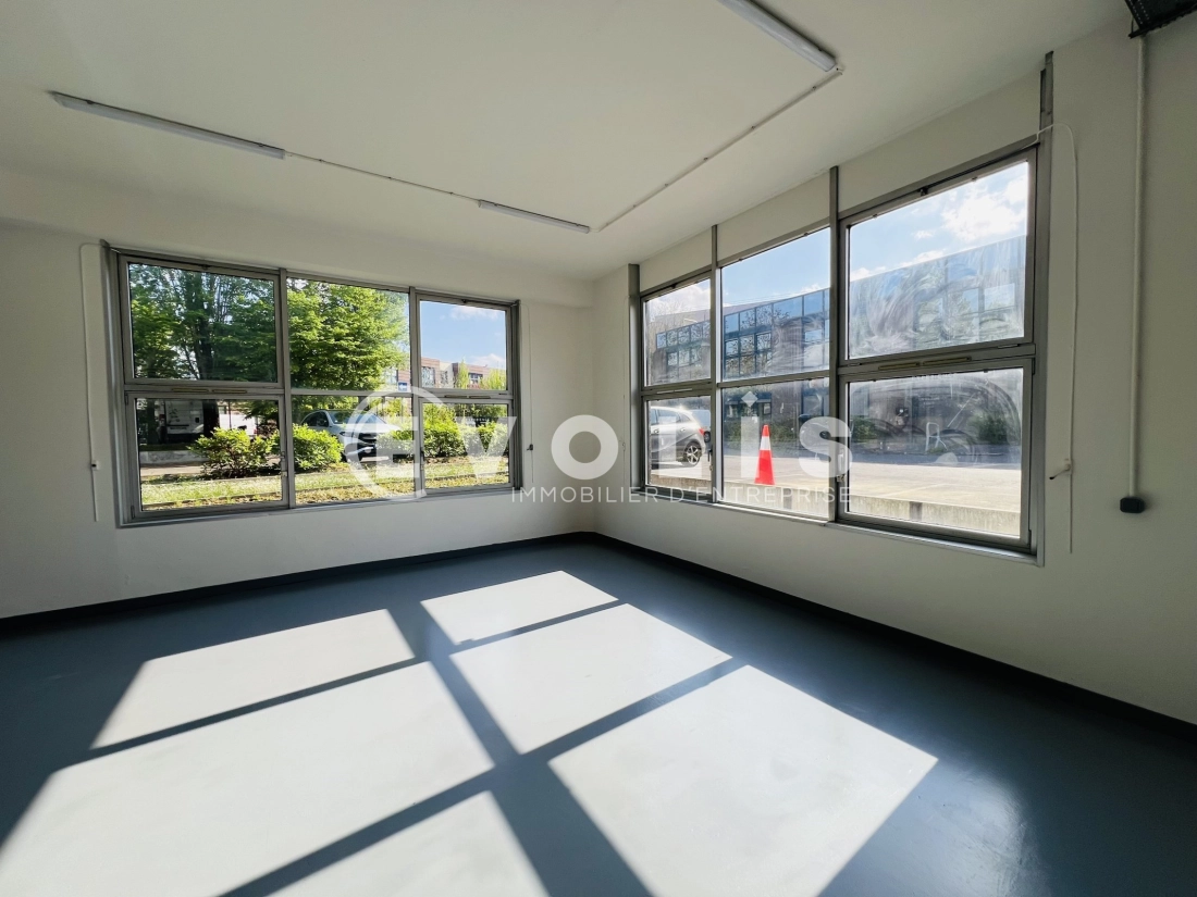 Photo 5 – location Entrepôts / activités	VILLIERS SUR MARNE (94350)