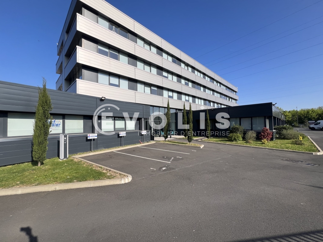 Photo 1 – location bureaux	ROSNY SOUS BOIS (93110)