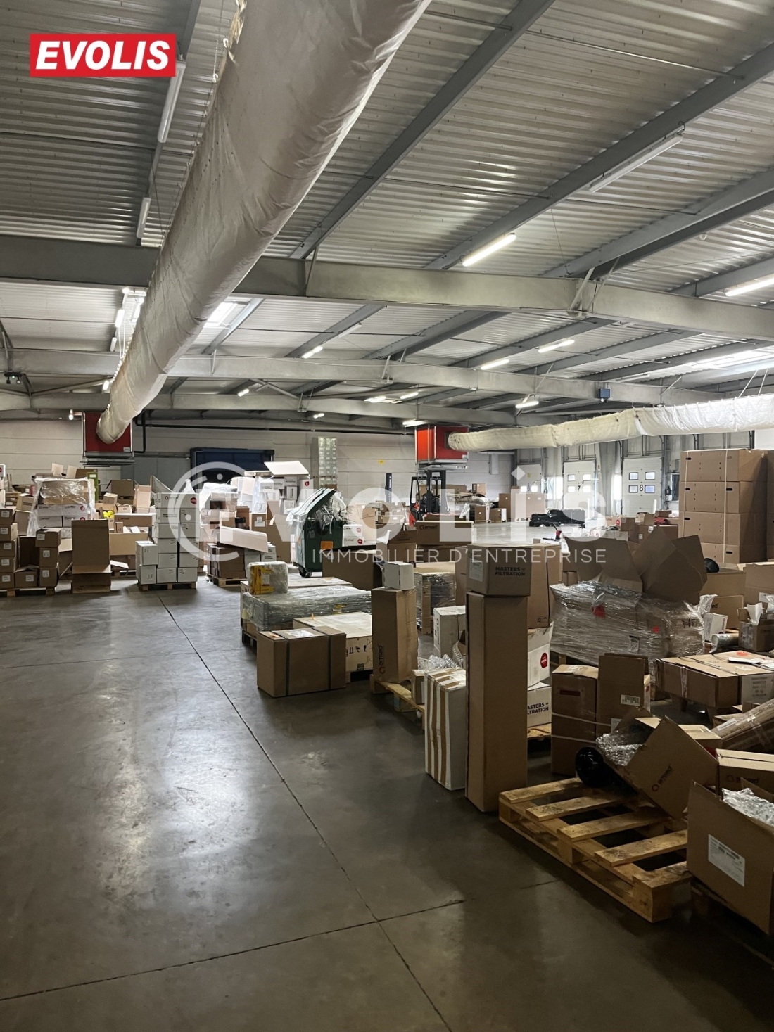 Photo 3 – location Entrepôts / activités	CHATEAURENARD (13160)