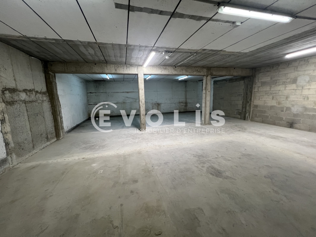 Photo 2 – vente Entrepôts / activités	VALENTON (94460)