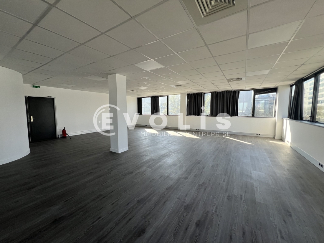Photo 4 – location bureaux	NOISY LE GRAND (93160)