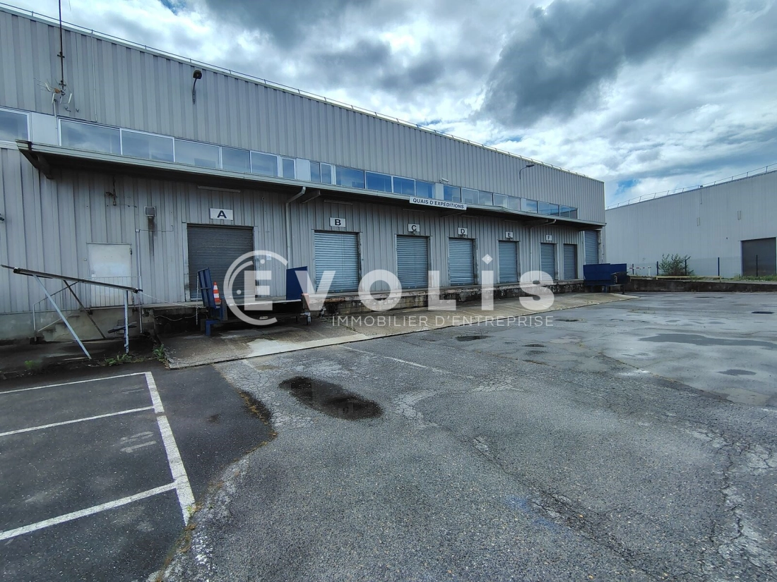 Photo 14 – location Entrepôts / activités	SUCY EN BRIE (94370)
