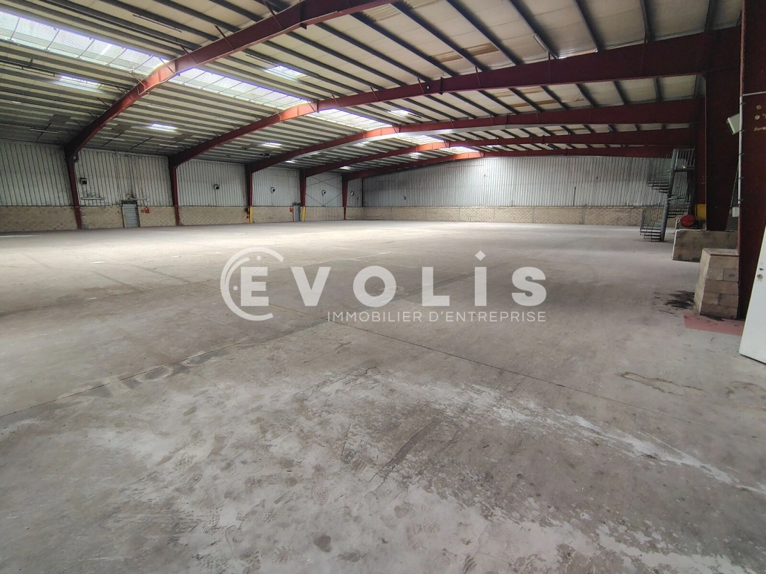 Photo 6 – location Entrepôts / activités	SUCY EN BRIE (94370)