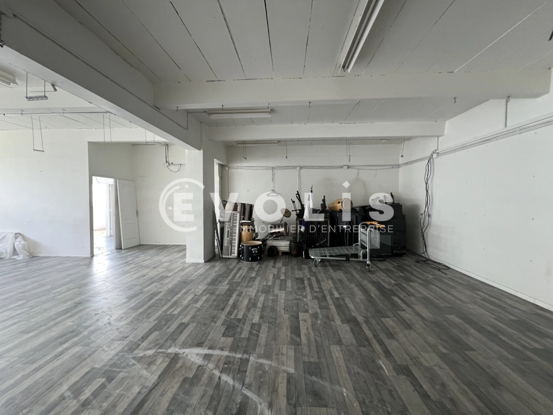 Photo 11 – location Entrepôts / activités	ROSNY SOUS BOIS (93110)