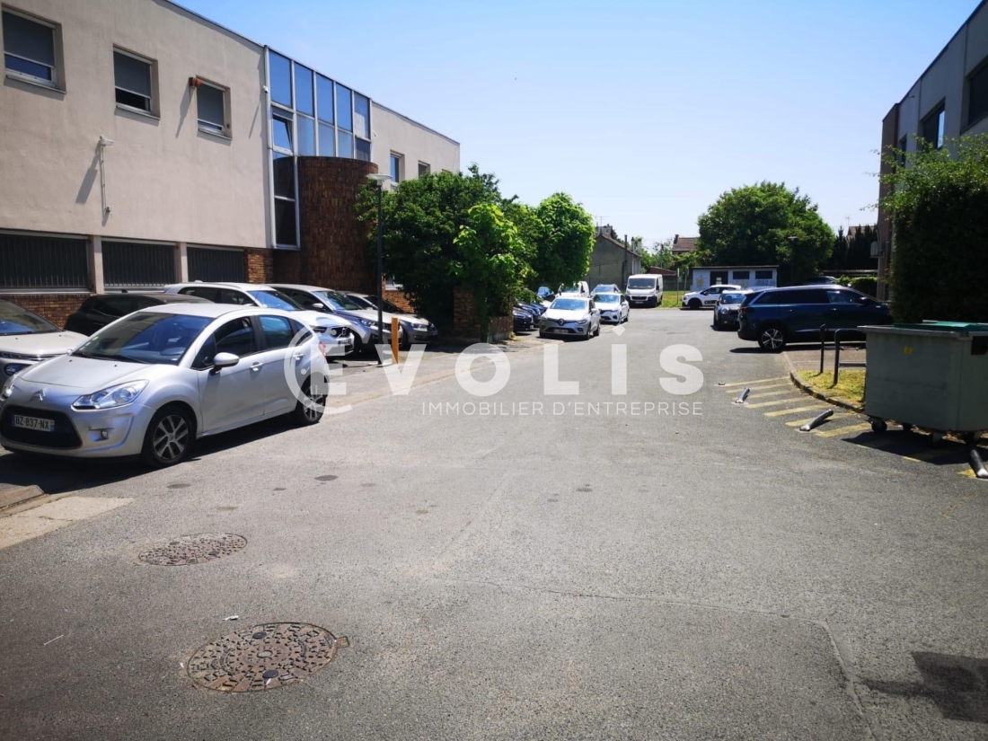 Photo 12 – vente bureaux	NEUILLY PLAISANCE (93360)