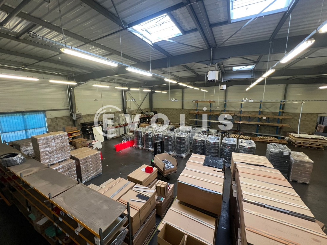 Photo 9 – location Entrepôts / activités	CHAPONOST (69630)