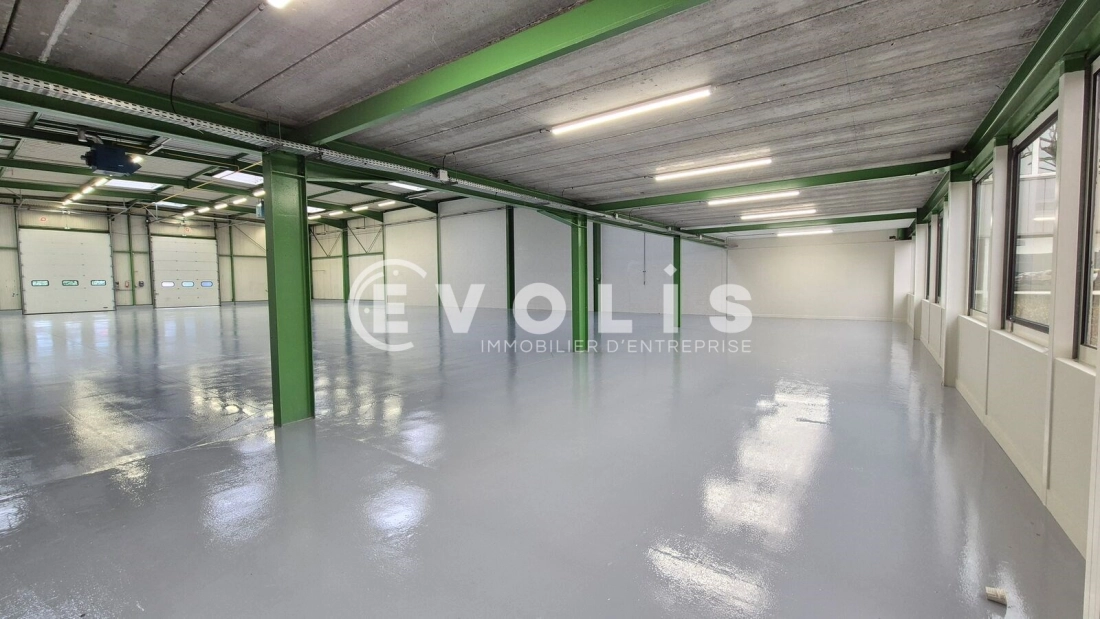 Photo 5 – location Entrepôts / activités	SAINT THIBAULT DES VIGNES (77400)