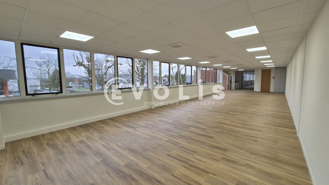 Photo 11 – location Entrepôts / activités	SAINT THIBAULT DES VIGNES (77400)