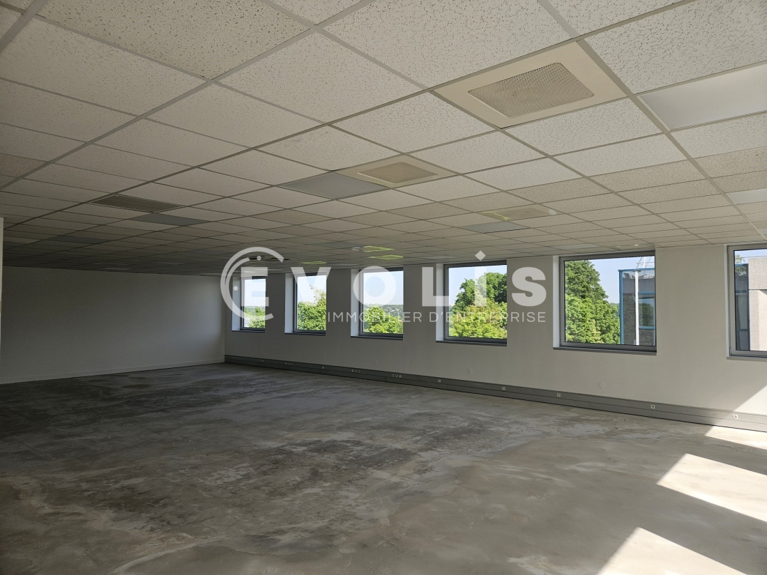 Photo 3 – location bureaux	VILLEBON SUR YVETTE (91140)