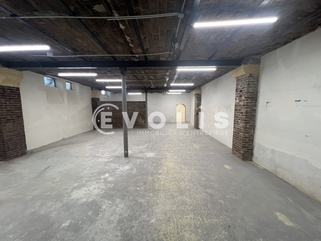 Photo 4 – location Entrepôts / activités	CHARENTON LE PONT (94220)