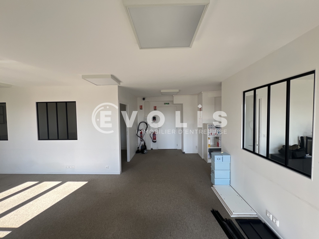 Photo 3 – location bureaux	JOINVILLE LE PONT (94340)