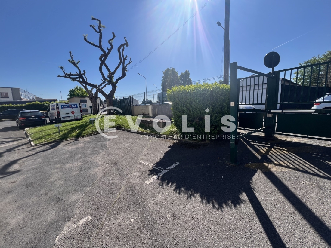 Photo 1 – location bureaux	FONTENAY SOUS BOIS (94120)