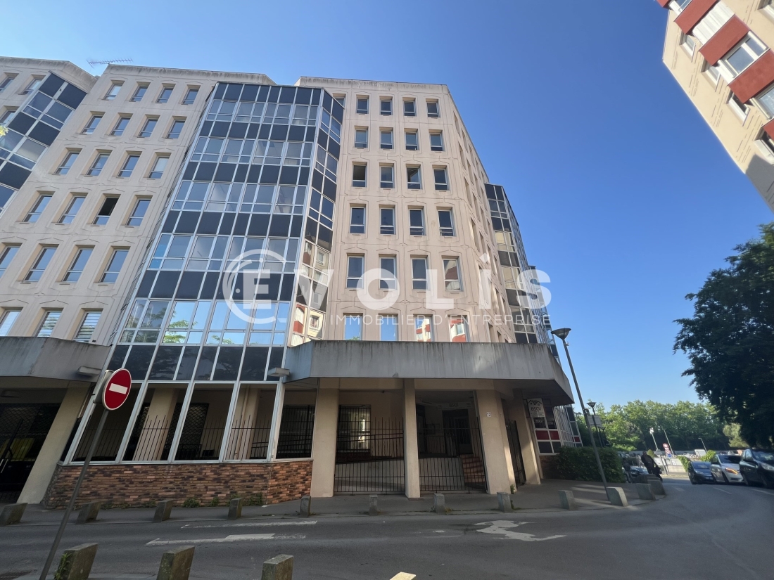 Photo 1 – location bureaux	NOISY LE GRAND (93160)