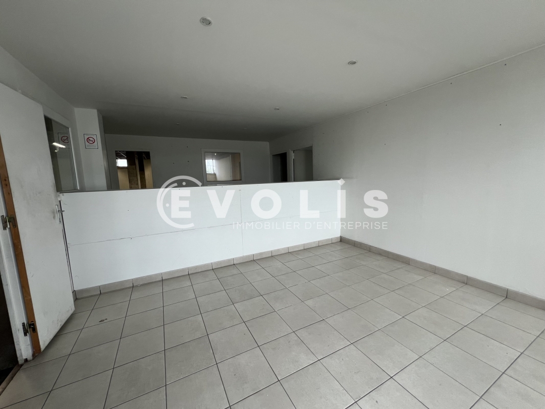 Photo 15 – location Entrepôts / activités	NEUILLY PLAISANCE (93360)