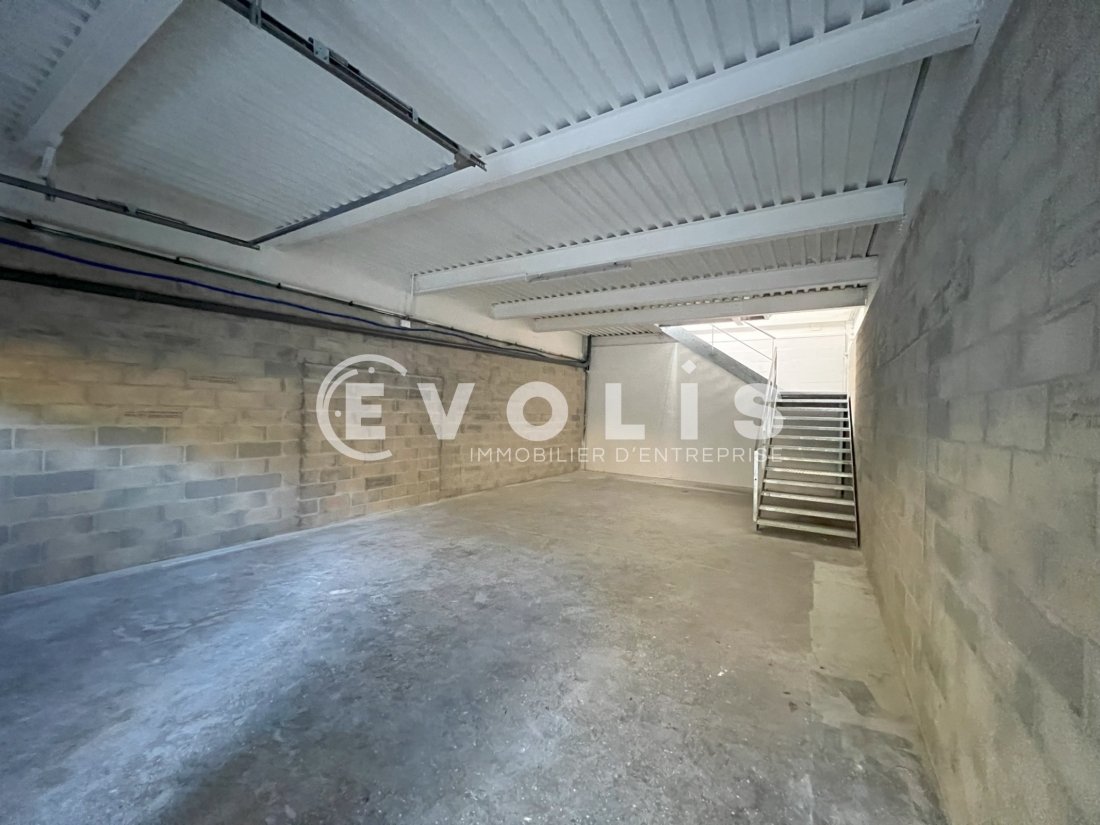 Photo 2 – location Entrepôts / activités	NEUILLY PLAISANCE (93360)