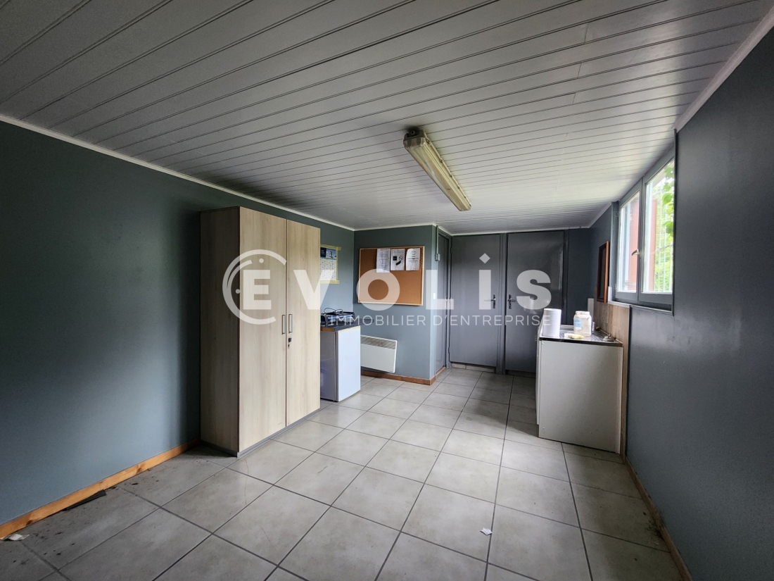Photo 10 – vente Entrepôts / activités	GIVORS (69700)