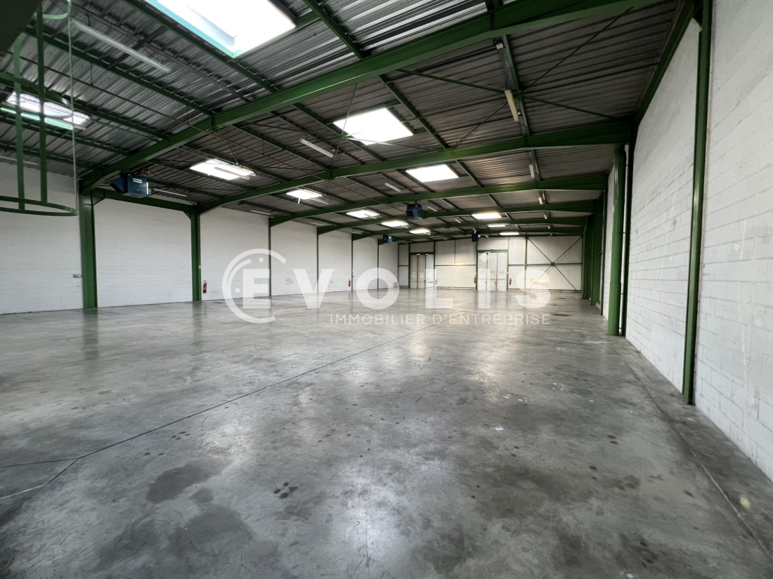 Photo 15 – location Entrepôts / activités	SAINT THIBAULT DES VIGNES (77400)