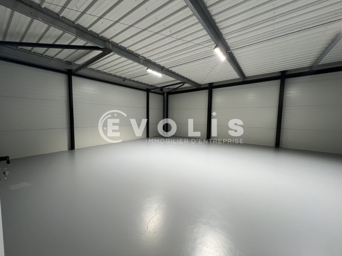 Photo 8 – location Entrepôts / activités	LES PAVILLONS SOUS BOIS (93320)