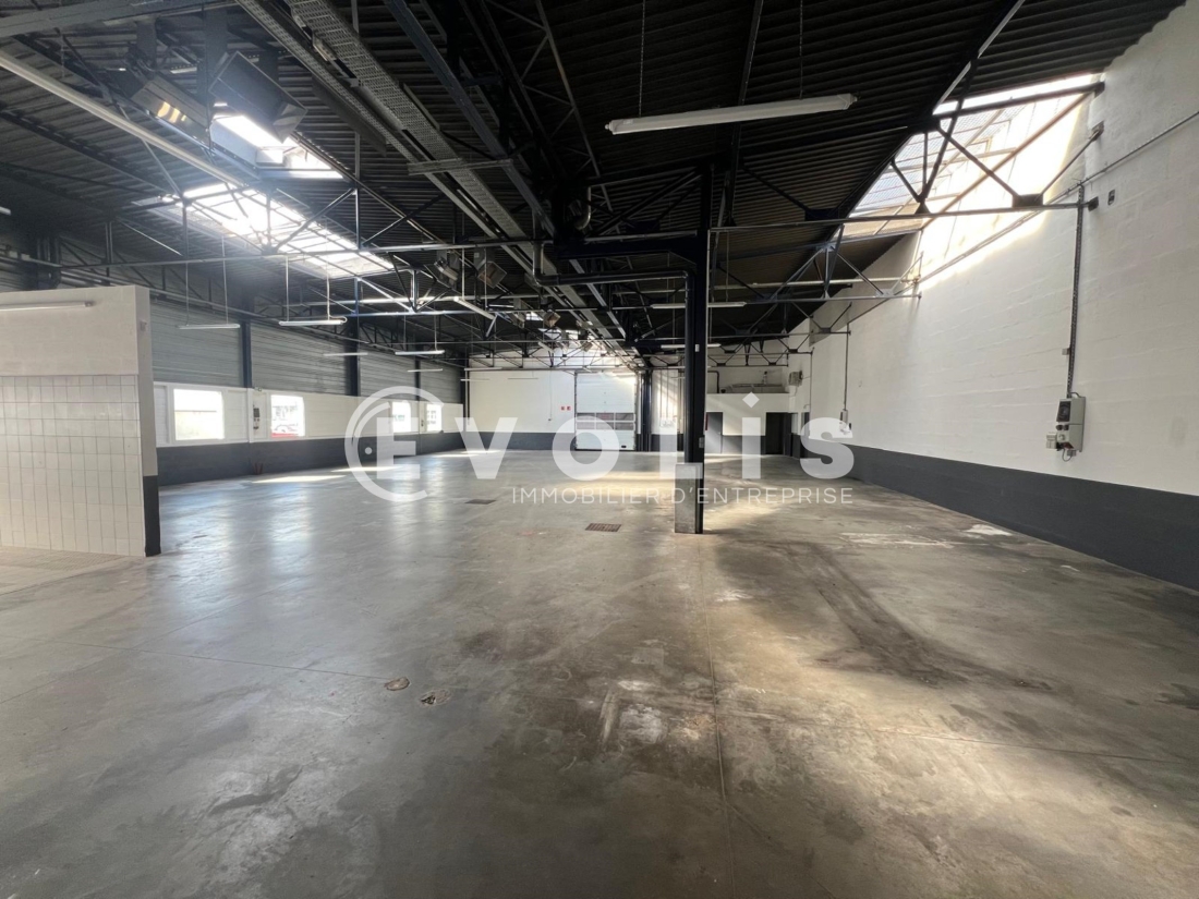 Photo 7 – location Entrepôts / activités	VENISSIEUX (69200)