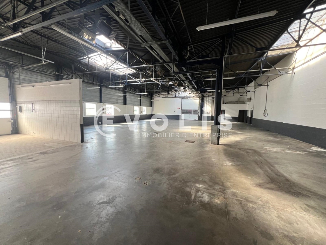 Photo 10 – location Entrepôts / activités	VENISSIEUX (69200)