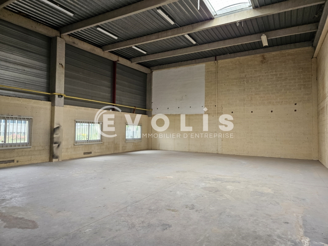 Photo 7 – location Entrepôts / activités	LES ULIS (91940)
