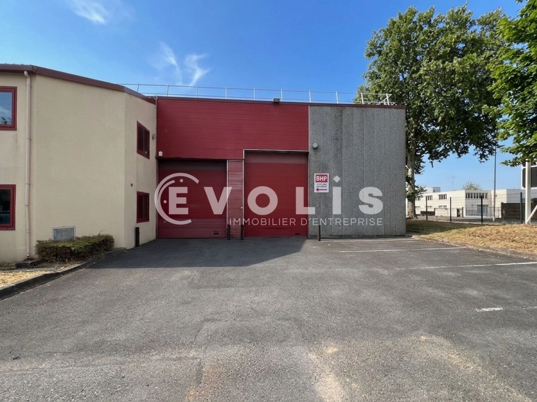 Photo 8 – location Entrepôts / activités	BONDOUFLE (91070)