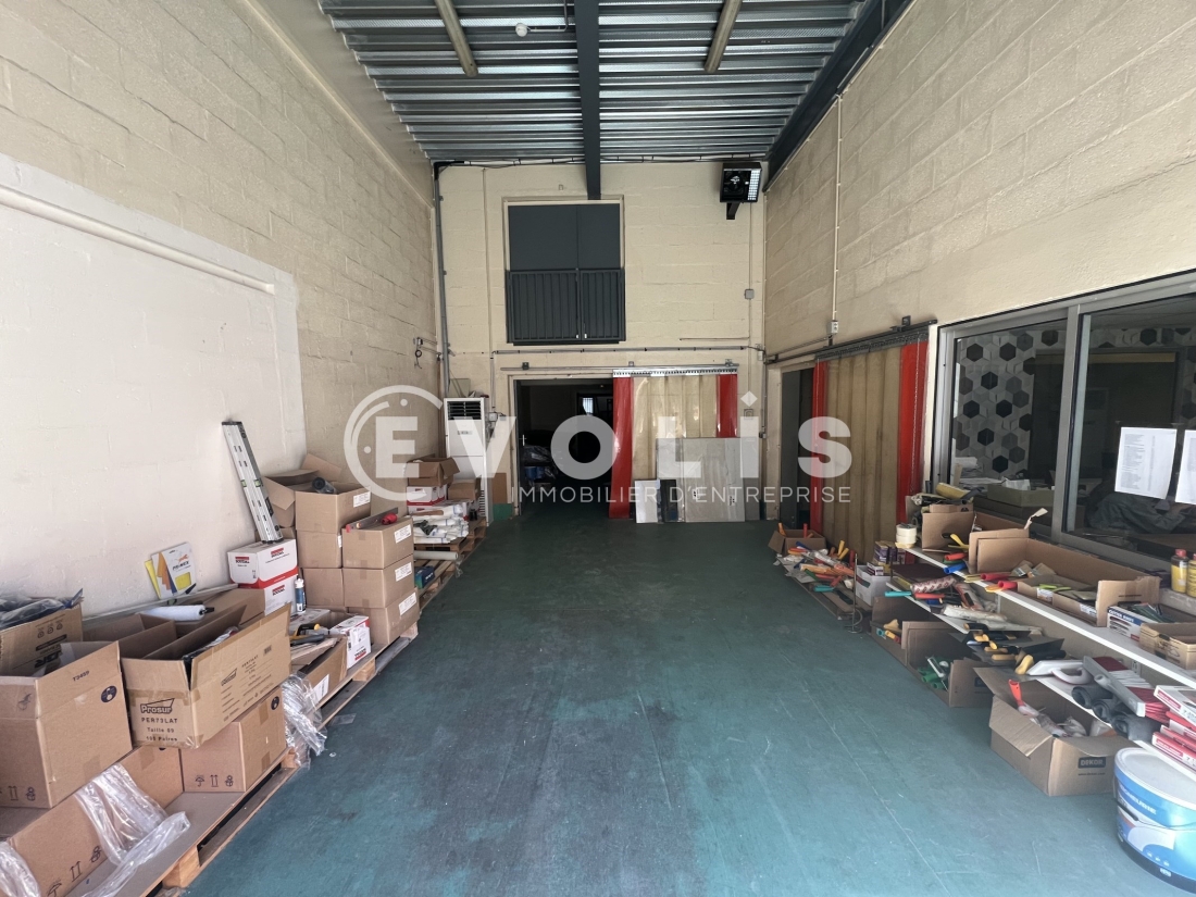 Photo 4 – vente Entrepôts / activités	BOISSY SAINT LEGER (94470)