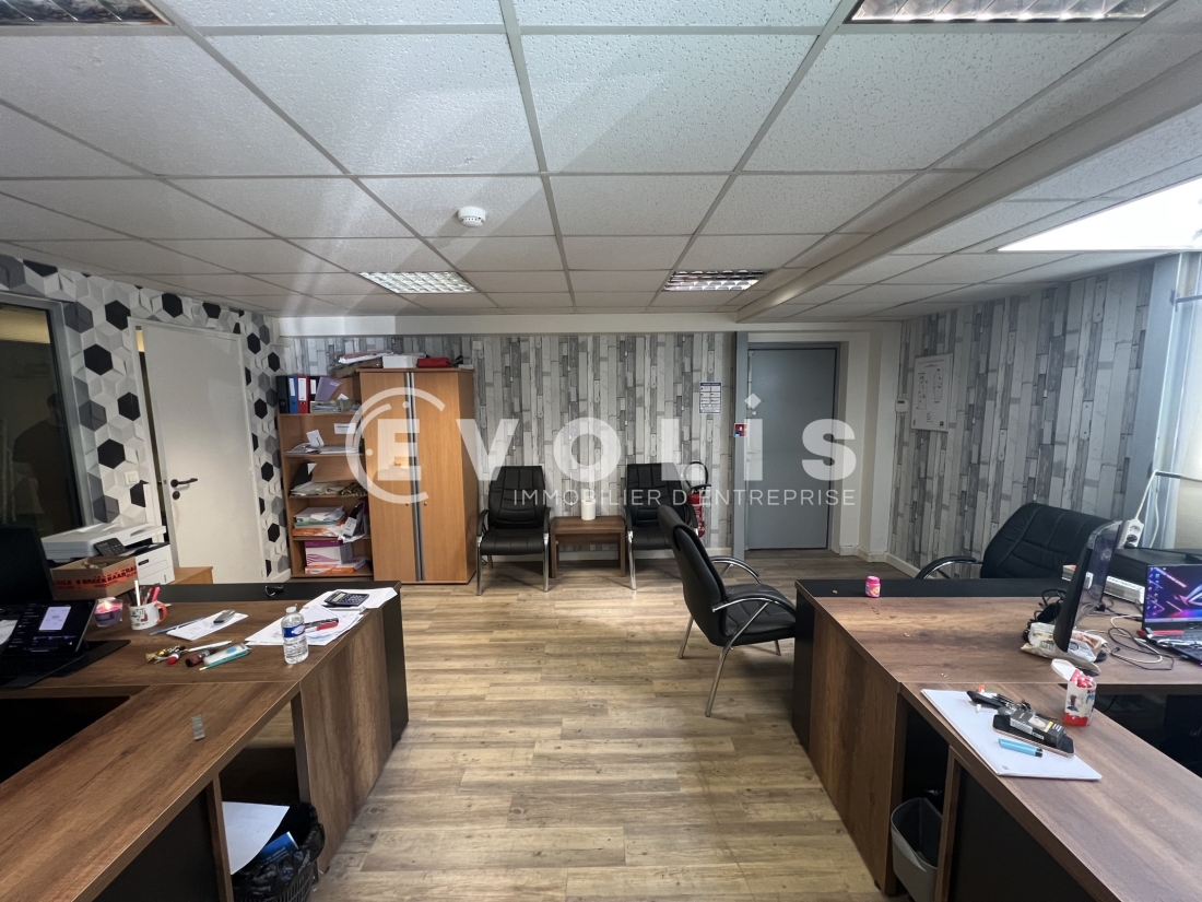 Photo 9 – vente Entrepôts / activités	BOISSY SAINT LEGER (94470)