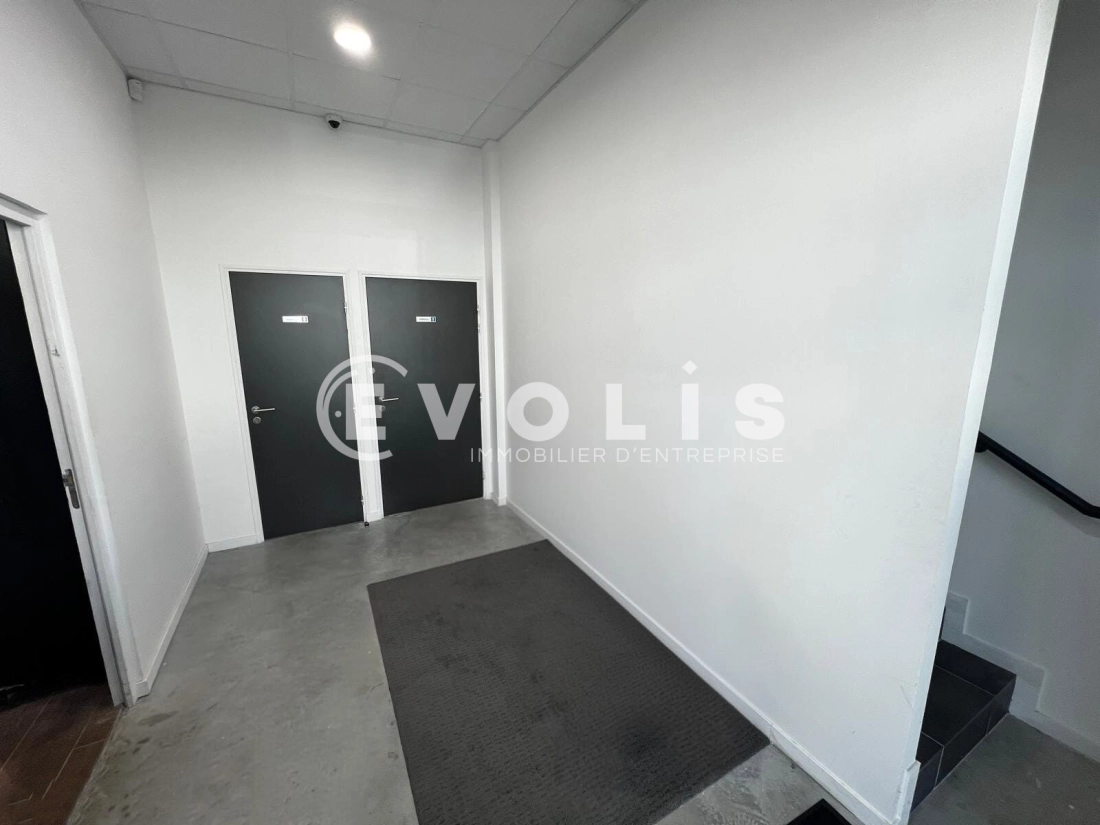 Photo 9 – location Entrepôts / activités	SAINT MICHEL SUR ORGE (91240)