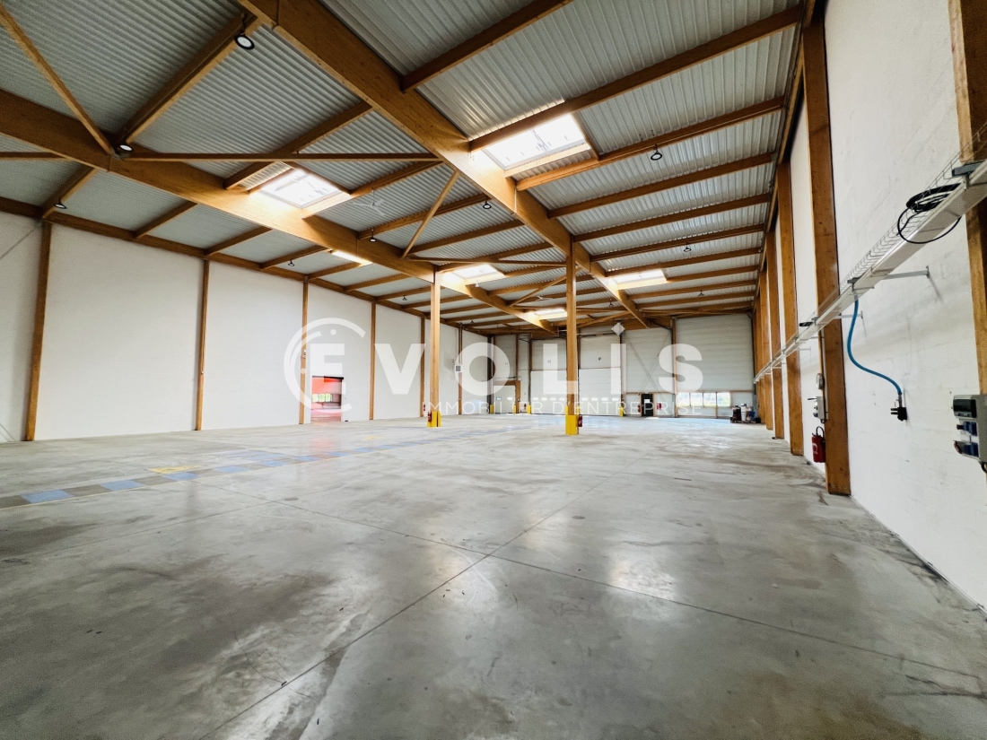 Photo 10 – location Entrepôts / activités	BRIE COMTE ROBERT (77170)