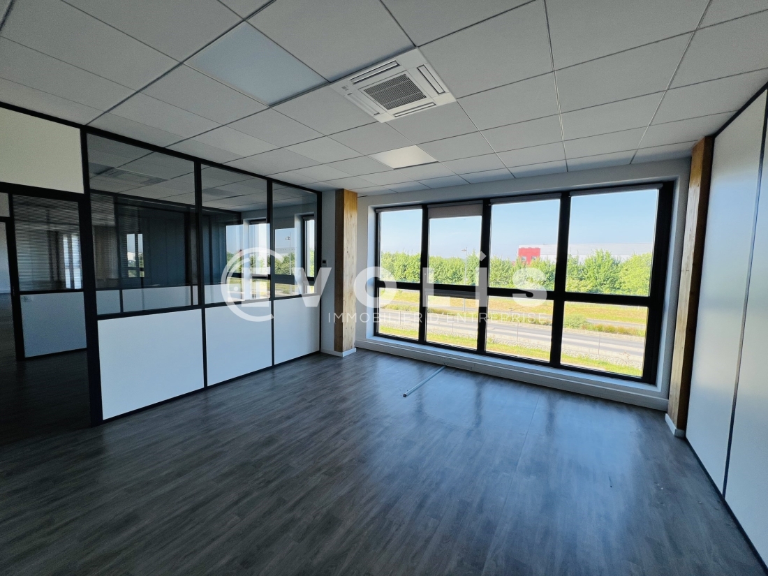 Photo 15 – location Entrepôts / activités	BRIE COMTE ROBERT (77170)