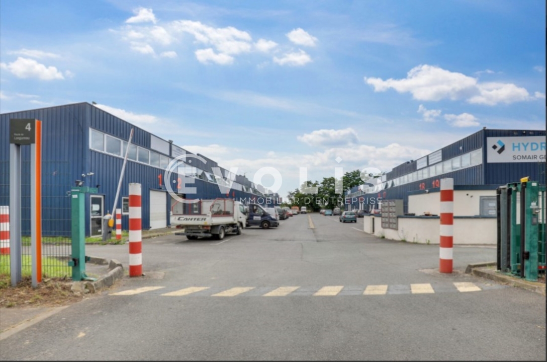 Photo 7 – location Entrepôts / activités	CHILLY MAZARIN (91380)