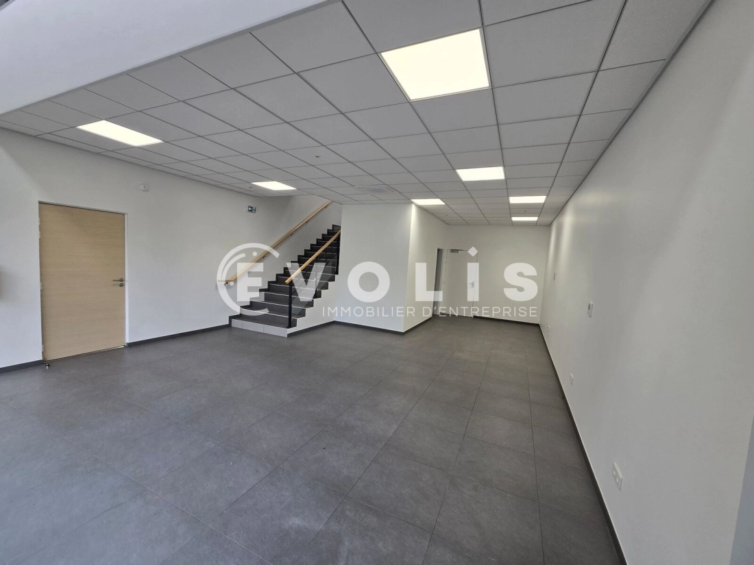 Photo 6 – location Entrepôts / activités	LISSES (91090)
