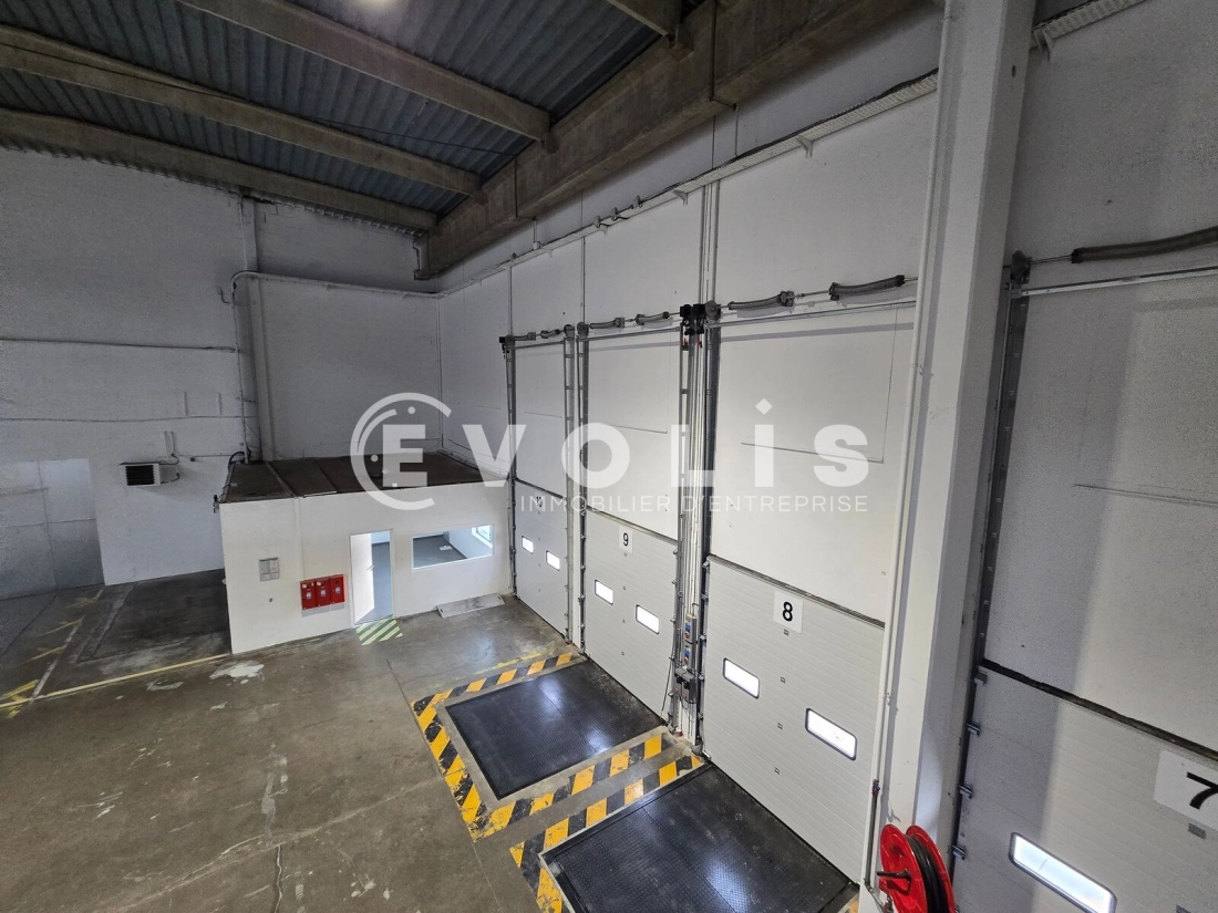 Photo 5 – location Entrepôts / activités	LISSES (91090)