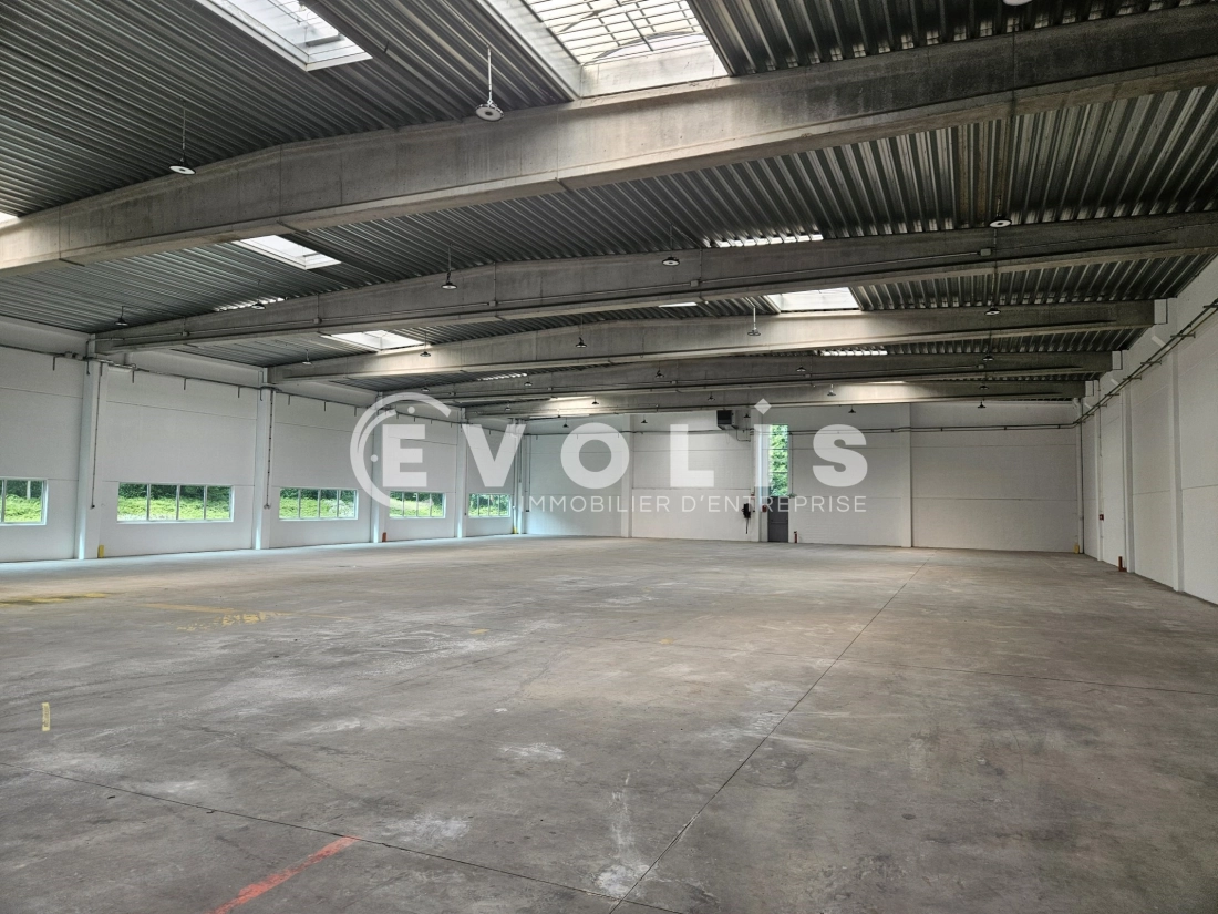 Photo 4 – location Entrepôts / activités	CHILLY MAZARIN (91380)