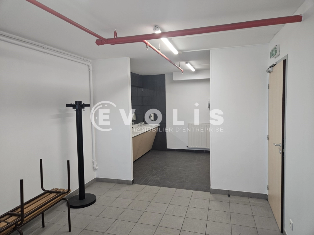 Photo 13 – location Entrepôts / activités	LES ULIS (91940)