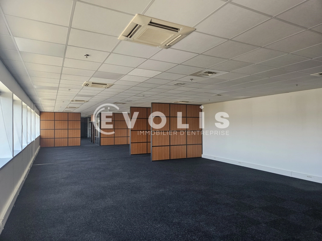 Photo 15 – location Entrepôts / activités	LES ULIS (91940)