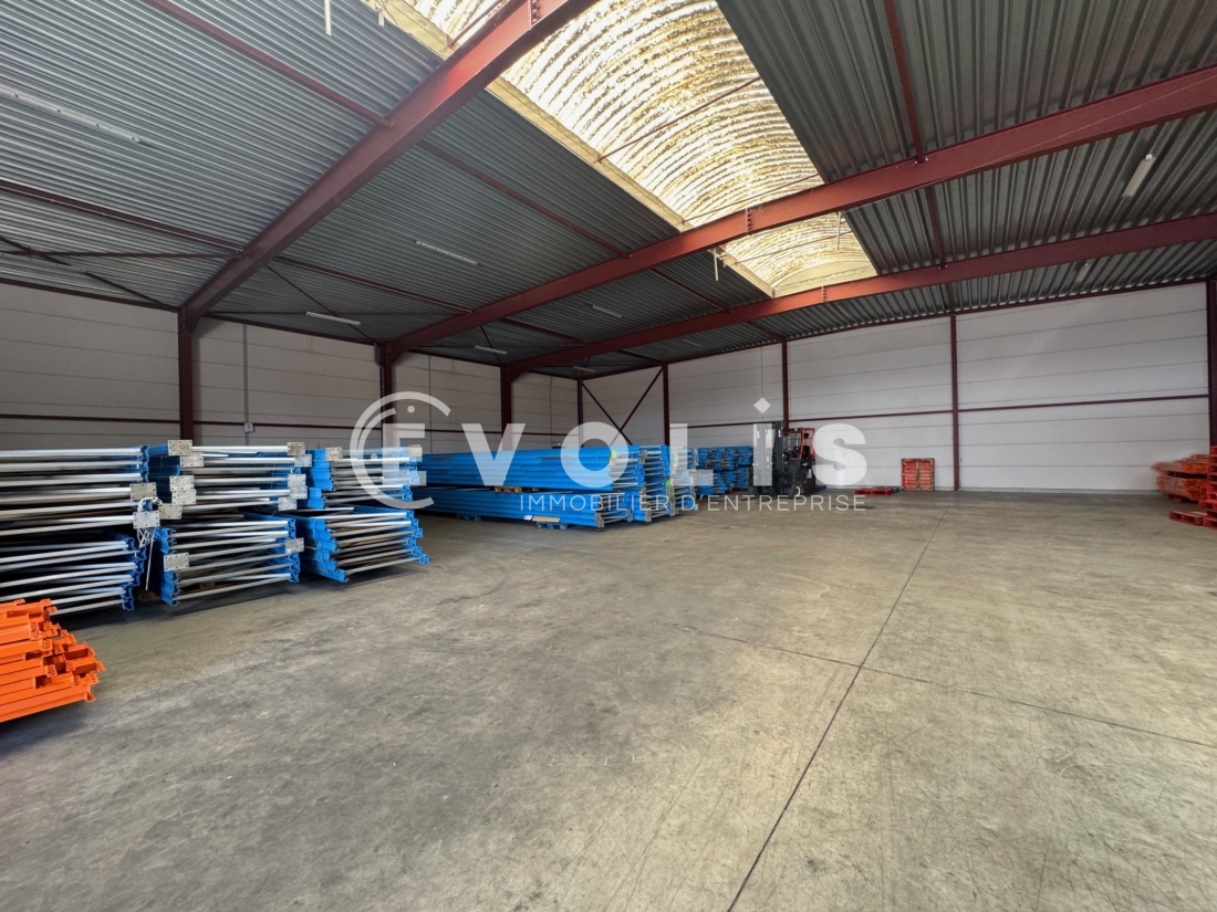 Photo 1 – location Entrepôts / activités	AMIENS (80080)