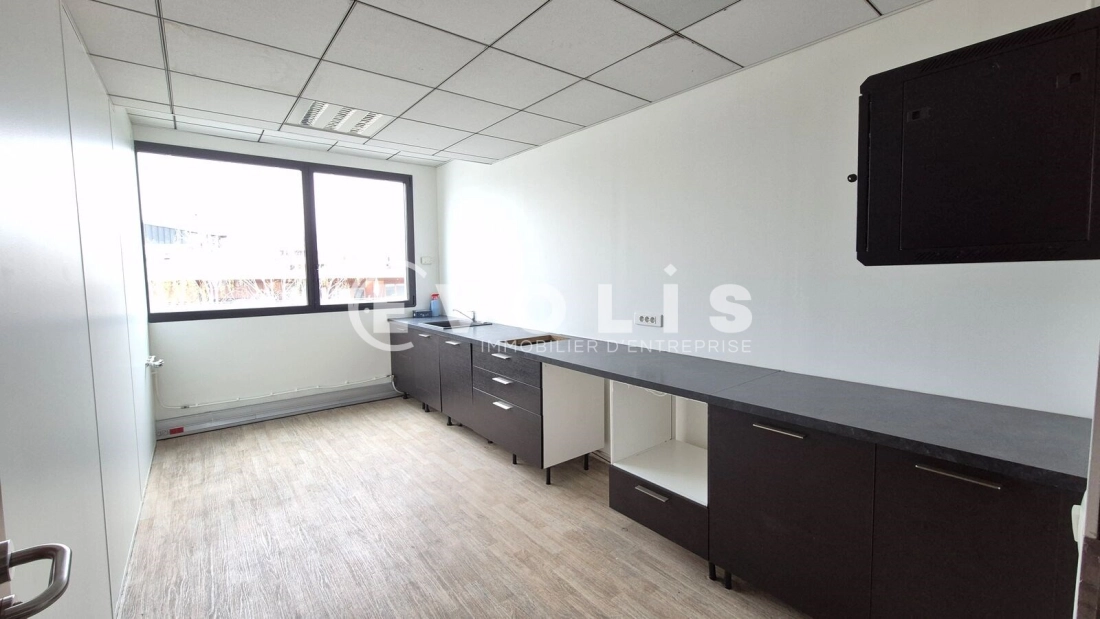 Photo 3 – location bureaux	CHELLES (77500)