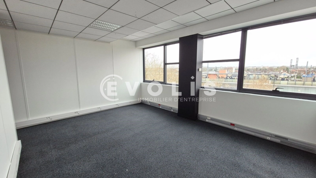 Photo 8 – location bureaux	CHELLES (77500)