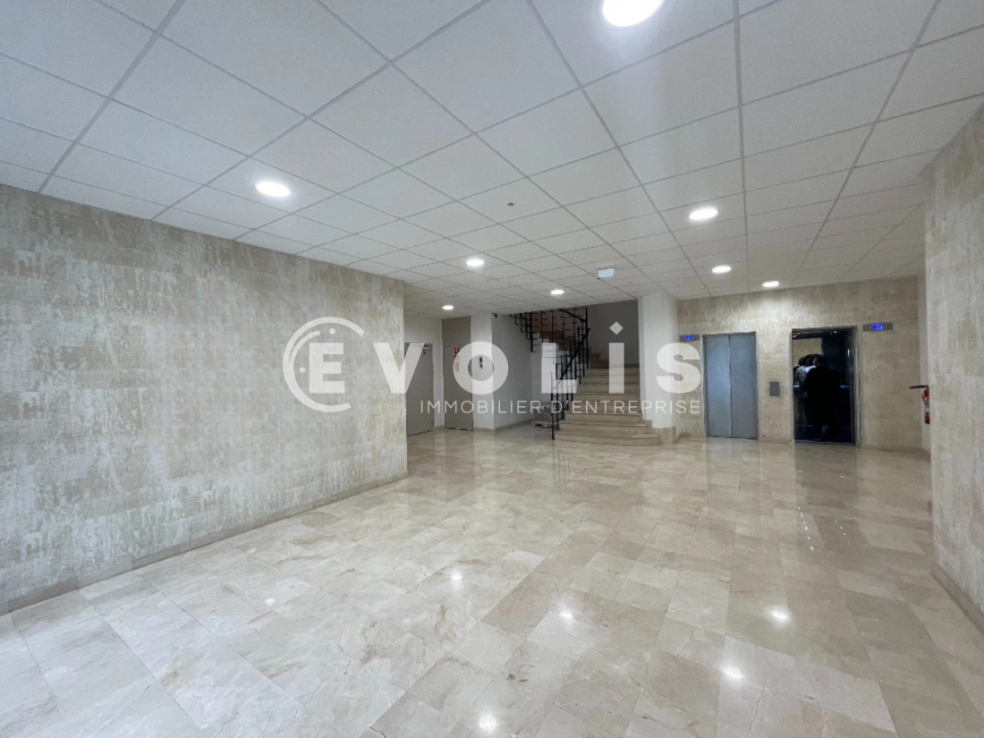 Photo 1 – location bureaux	ROSNY SOUS BOIS (93110)