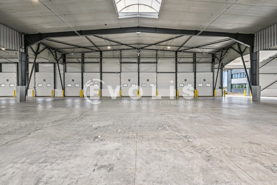 Photo 12 – location Entrepôts / activités	GOUSSAINVILLE (95190)