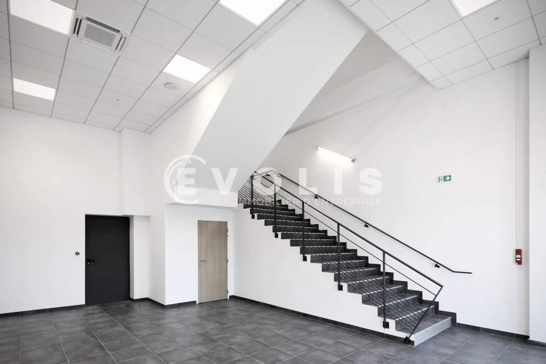 Photo 13 – location Entrepôts / activités	GARGES LES GONESSE (95140)