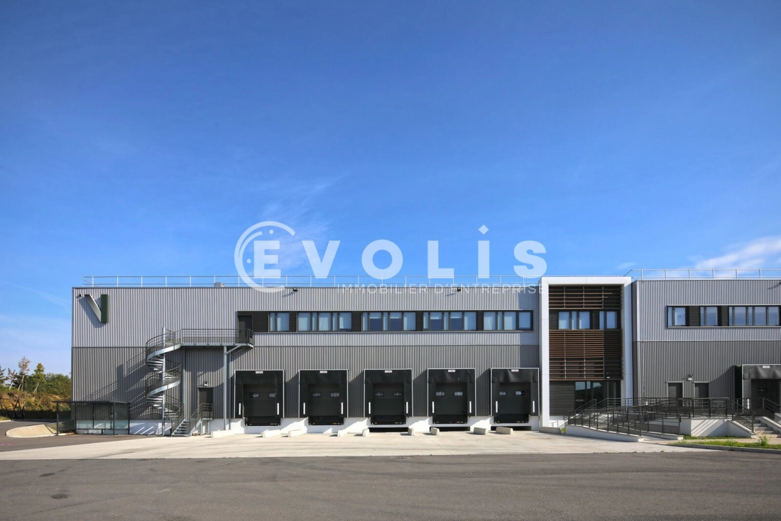 Photo 4 – location Entrepôts / activités	GARGES LES GONESSE (95140)