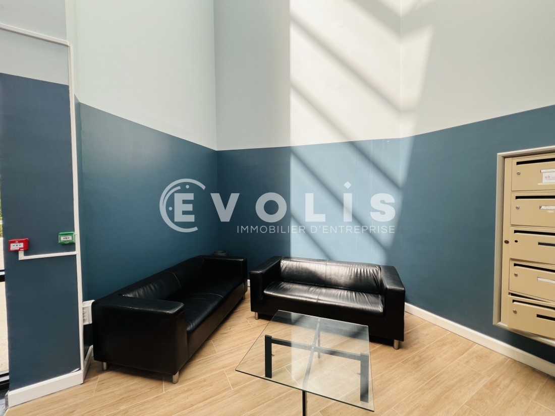Photo 5 – location bureaux	LOGNES (77185)