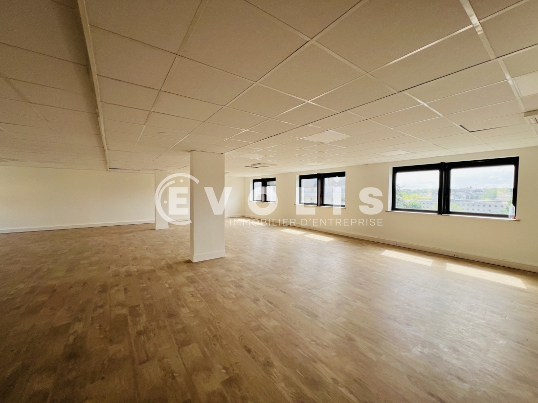 Photo 7 – location bureaux	LOGNES (77185)