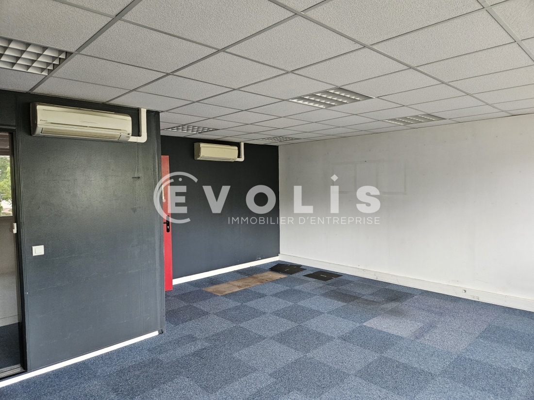 Photo 5 – location Entrepôts / activités	WISSOUS (91320)