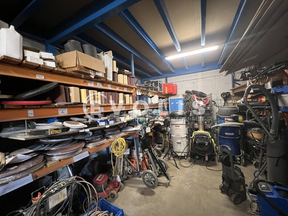 Photo 4 – vente Entrepôts / activités	CHAMPIGNY SUR MARNE (94500)