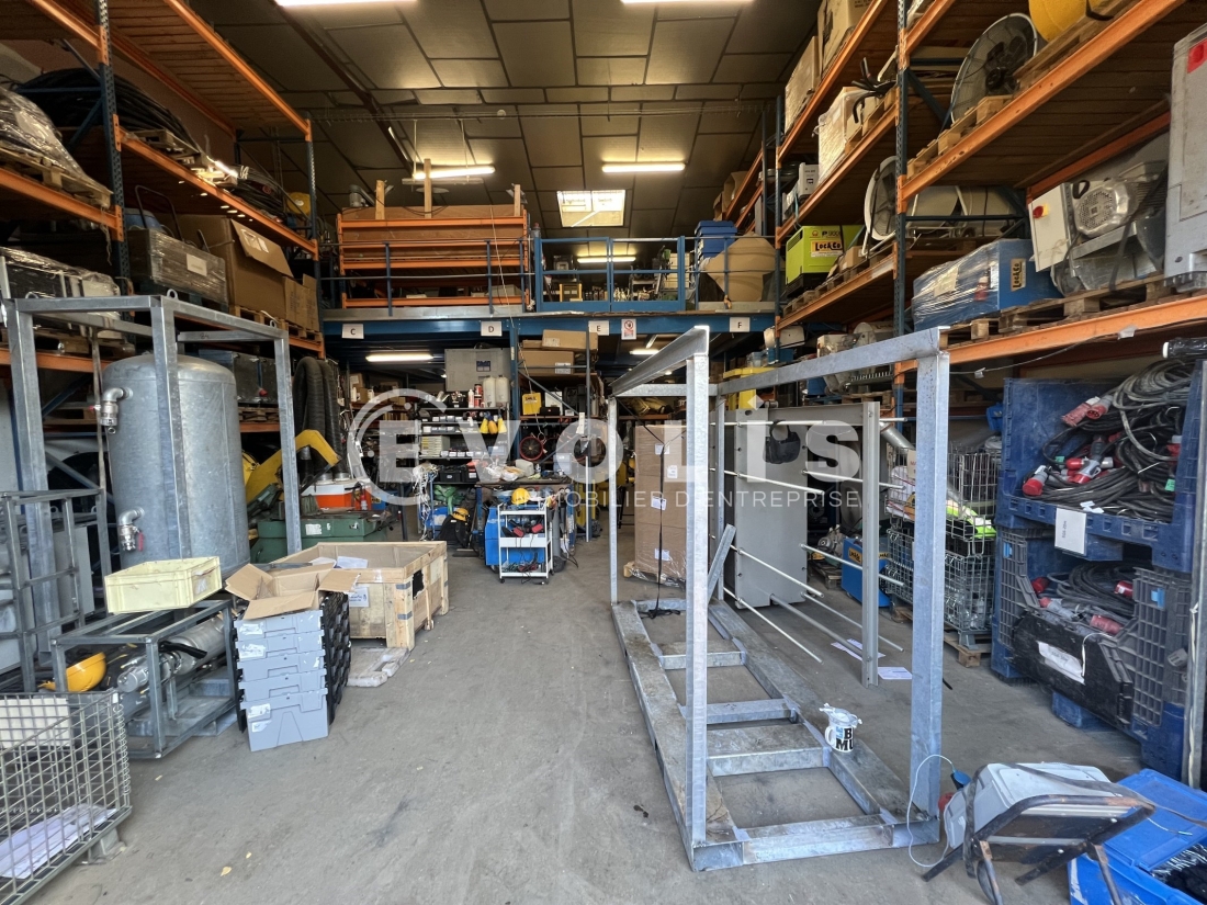 Photo 1 – vente Entrepôts / activités	CHAMPIGNY SUR MARNE (94500)
