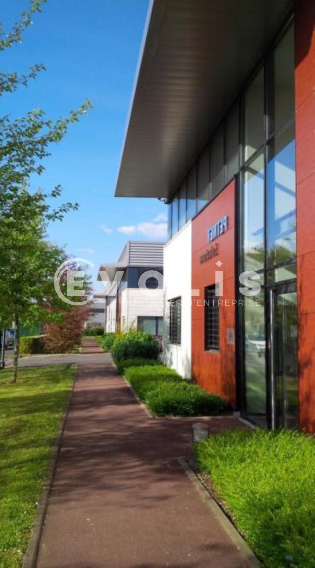 Photo 3 – location Entrepôts / activités	LISSES (91090)